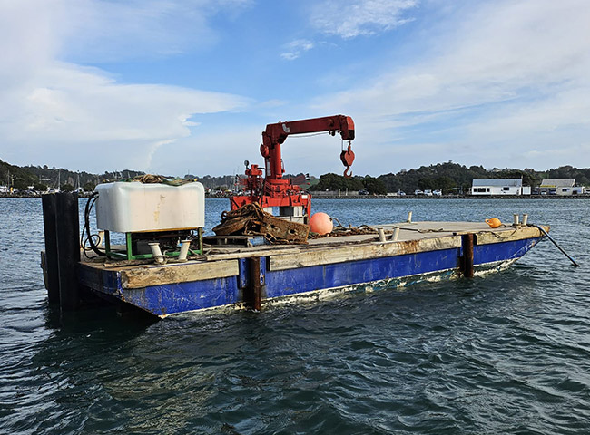 heavy-duty steel dumb barge