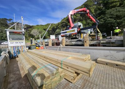 barge hire for marine construction projects
